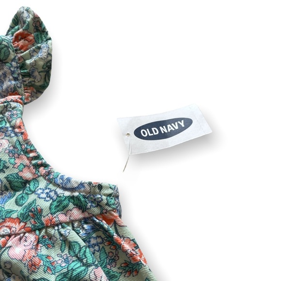 NWT Old Navy Baby All Over Floral Print Ruffle Tank Overalls 0-3 Mon - Picture 6 of 7